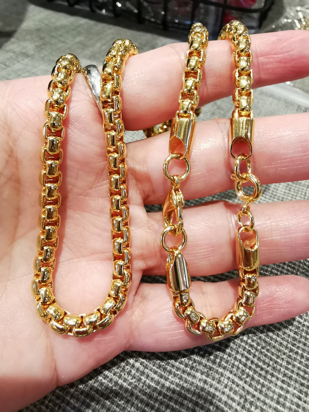 Gold-Tone Chunky Chain Necklace